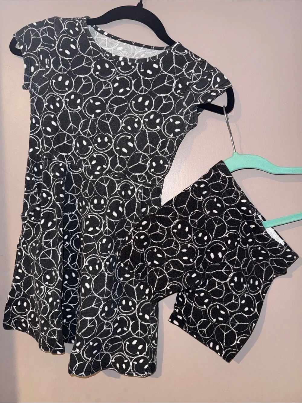 Girls Black Smiley Face Peace Sign Pattern Dress Set, Two Piece